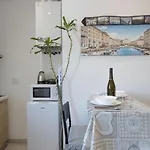 Apartman Free Netflix & Wifi Perla Trieszt